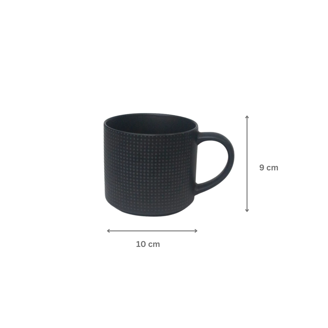 White porcelain Criss Cross Coffee Mug with black crisscross pattern, 490ml capacity