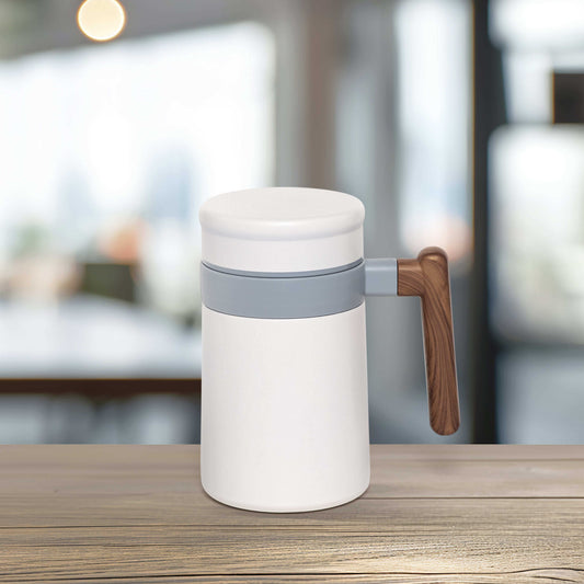 Oak Brew 480 ml white matte stainless steel mug with wooden handle and twist-open lid