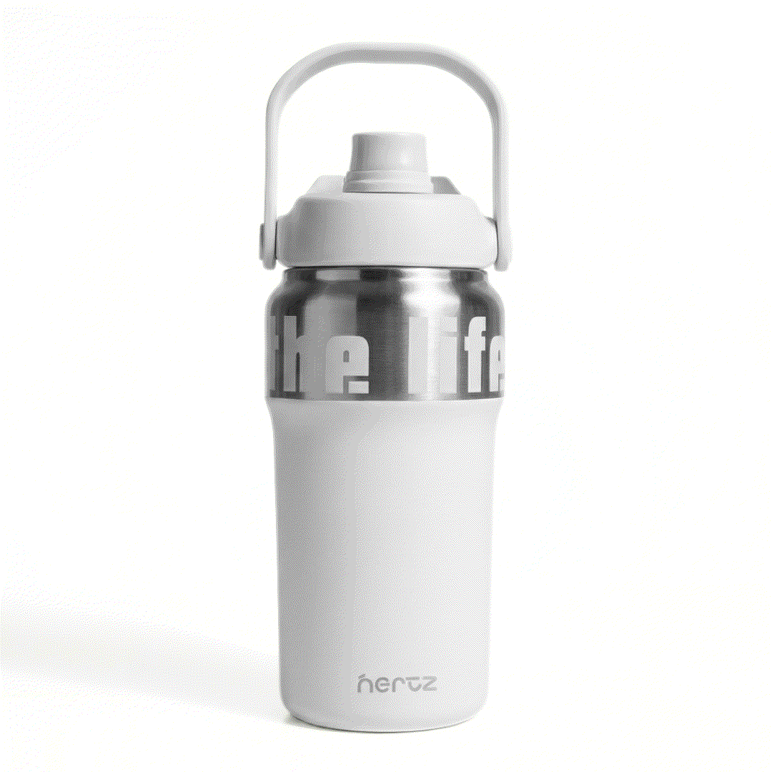 Max Steel bottle black stainless steel with twist lid and carry loop for gym and travel use