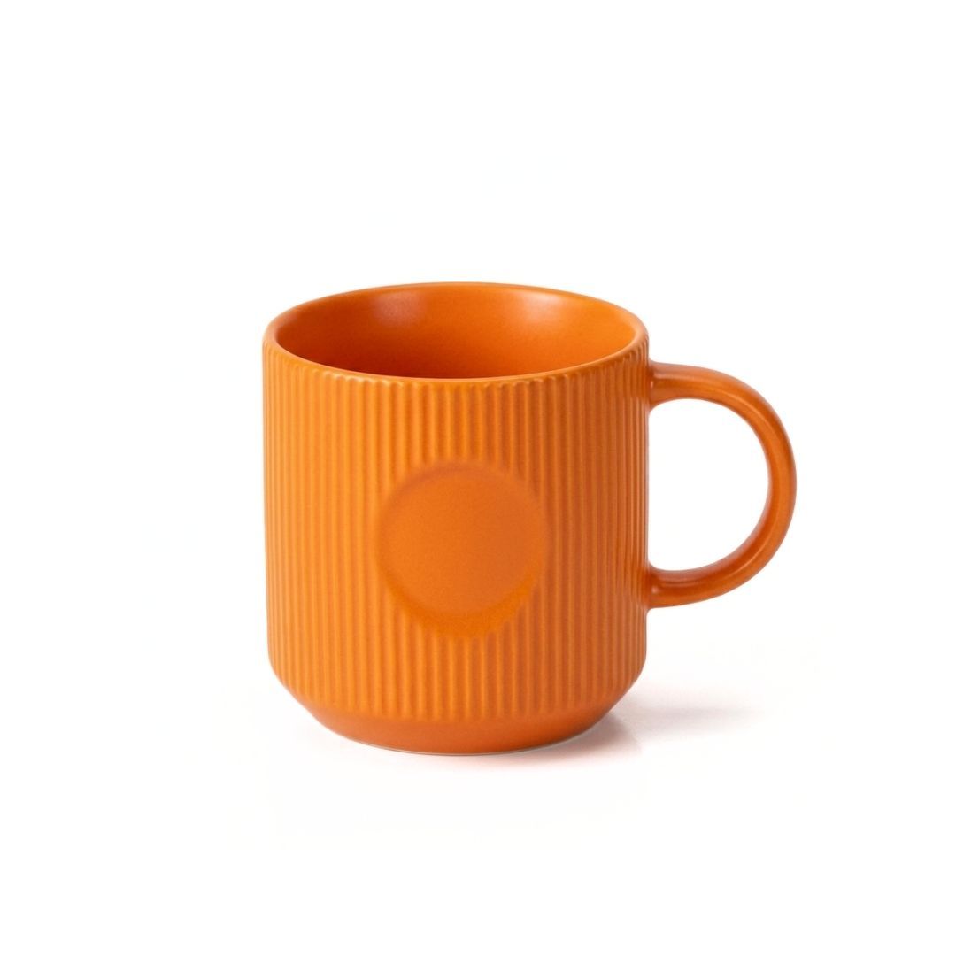 Linea Noir porcelain coffee mug with elegant vertical black lines and 370ml capacity
