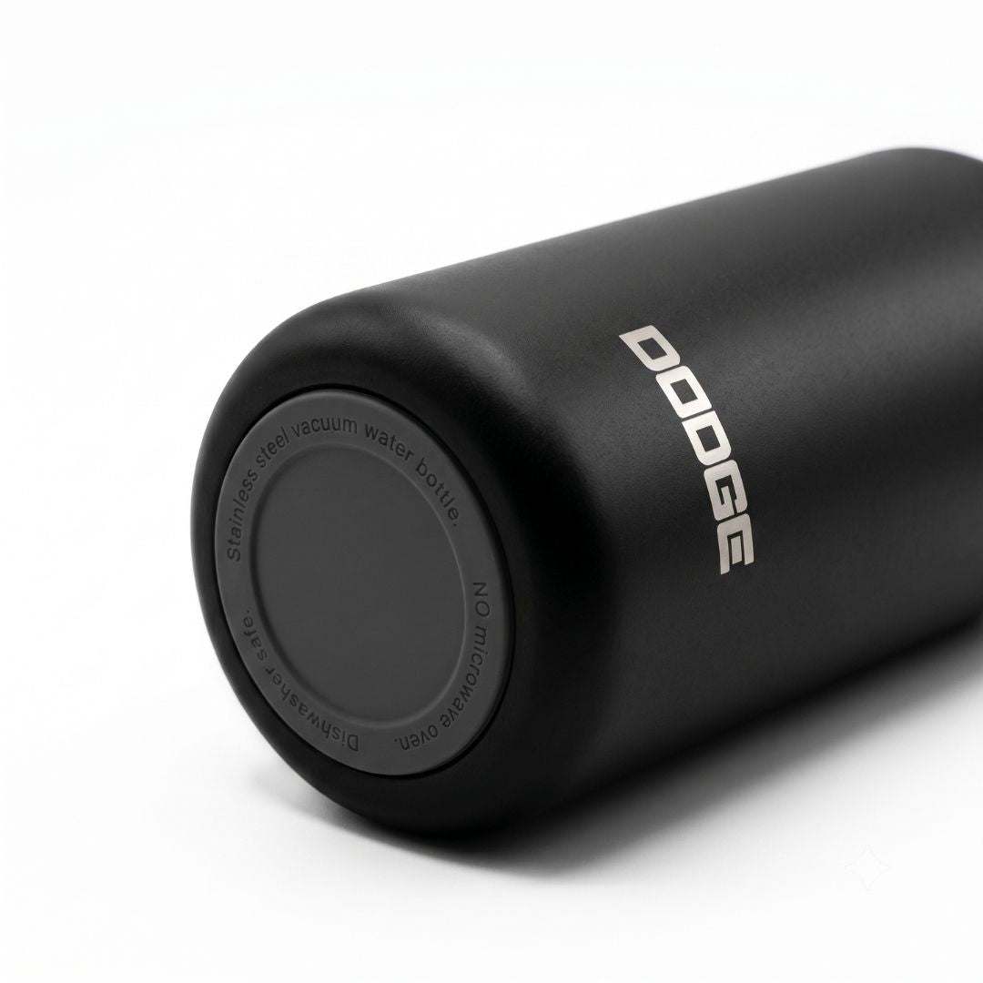 Dodge Chill 500 stainless steel insulated water bottle with vacuum insulation and leak-proof flip lid in black and beige colors