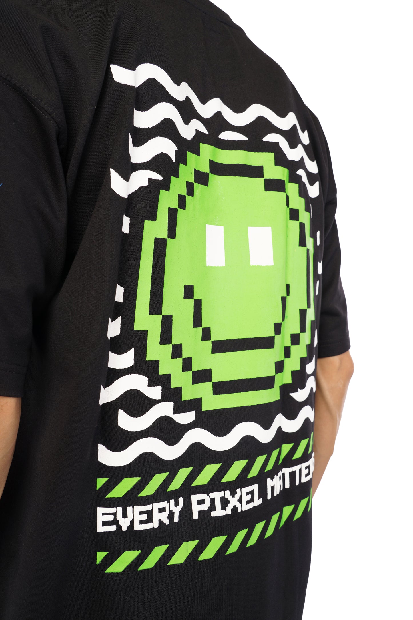 Pixels -Oversized